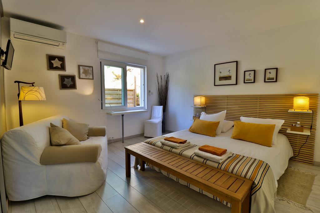 Les Chambres D'Hotes Du Grand Mornas Carry-le-Rouet Exterior foto